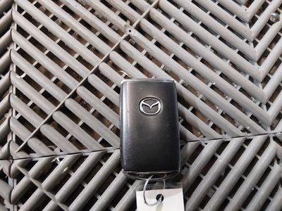 2025 Mazda Mazda3 Hatchback - Photo 15