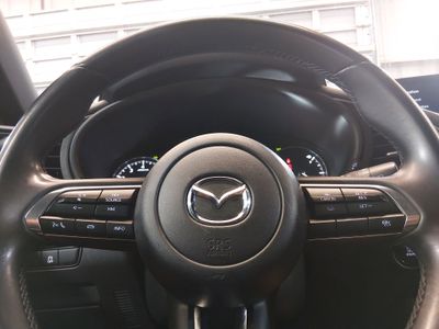 2025 Mazda Mazda3 Hatchback - Photo 12