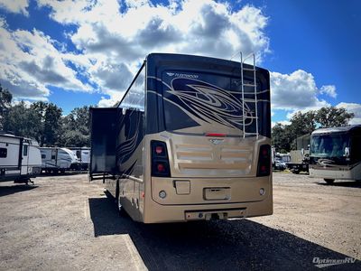 2018 Fleetwood Bounder - Photo 3