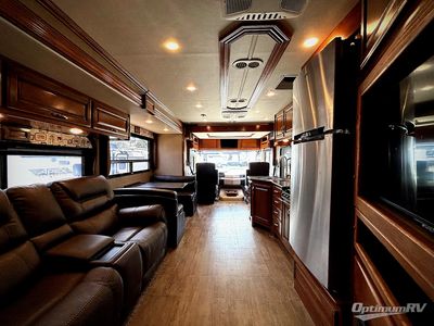 2018 Fleetwood Bounder - Photo 5
