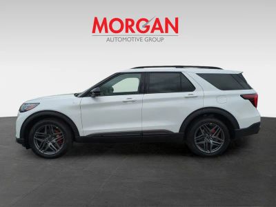 2026 Ford Explorer — photo 8 view