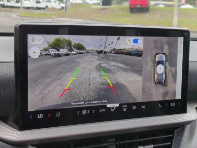 2026 Ford Explorer — photo 23 view