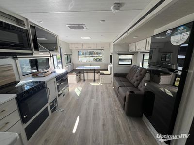 2025 Forest River Grand Surveyor - Photo 4