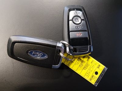 2023 Ford Explorer — photo 15 view