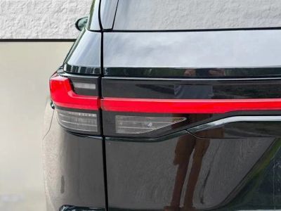2025 Lexus TX — photo 10 view
