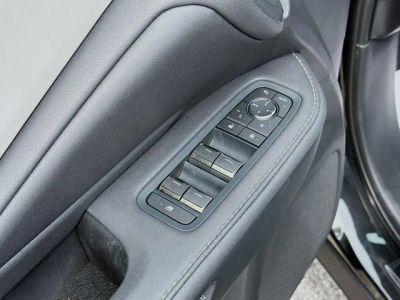 2025 Lexus TX — photo 25 view