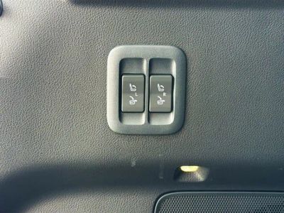 2025 Lexus TX — photo 13 view