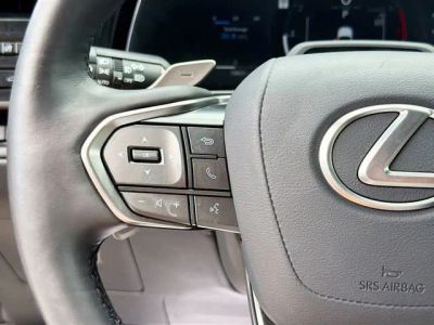 2025 Lexus TX — photo 40 view