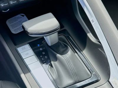 2026 Hyundai ELANTRA — photo 13 view