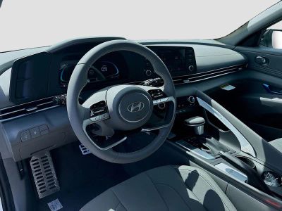 2026 Hyundai ELANTRA — photo 7 view