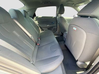 2026 Hyundai ELANTRA — photo 19 view