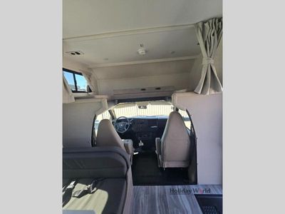 2026 Gulf Stream Conquest Class C - Photo 5