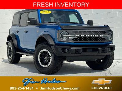 2022 Ford Bronco Badlands in Blue Metallic — front three-quarter view