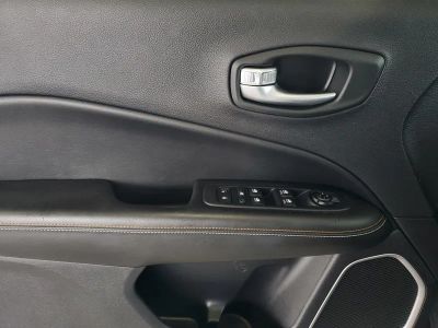 2021 Jeep Compass — photo 14 view
