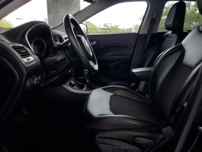 2021 Jeep Compass — photo 17 view