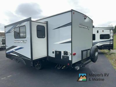 2022 Cherokee Cherokee Alpha Wolf - Photo 7