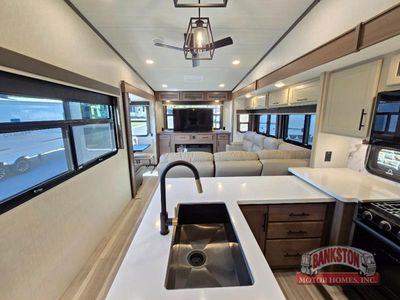 2026 Cougar 320RDS - Photo 17