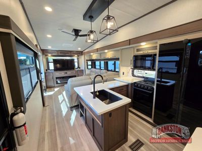 2026 Cougar 320RDS - Photo 8