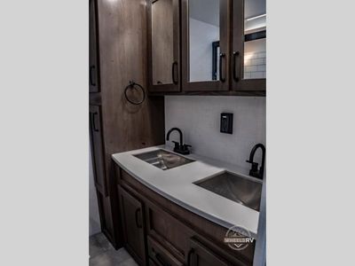 2024 Palomino Columbus - Photo 47