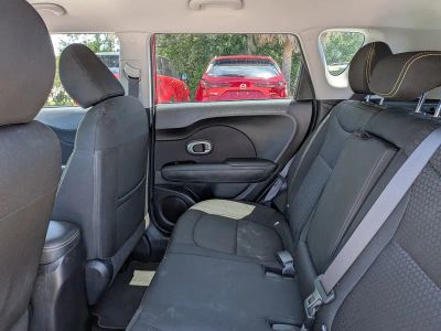 2015 Kia Soul — photo 14 view