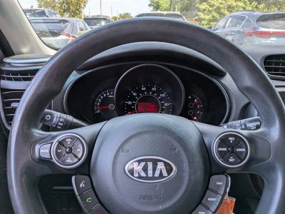 2015 Kia Soul — photo 24 view