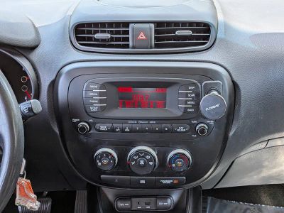 2015 Kia Soul — photo 18 view