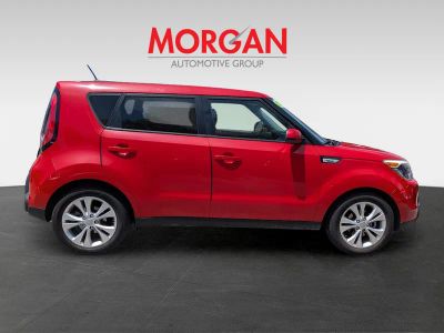 2015 Kia Soul — rear three-quarter view