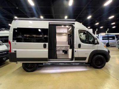 2026 Jayco COMET — photo 18 view