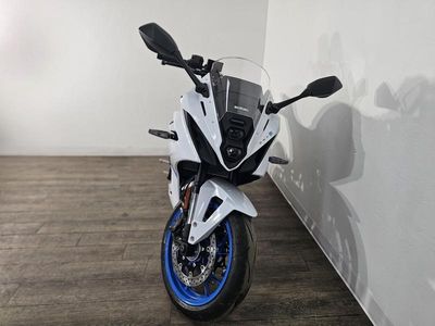 2026 Suzuki GSX-8R - Photo 1
