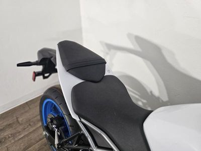 2026 Suzuki GSX-8R - Photo 15