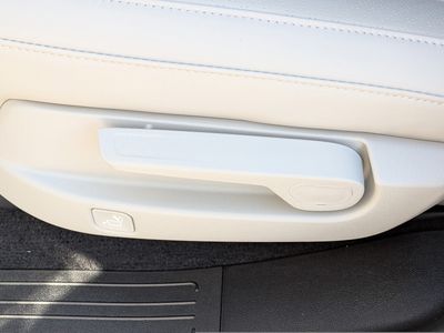 2026 Kia Sorento - Photo 17