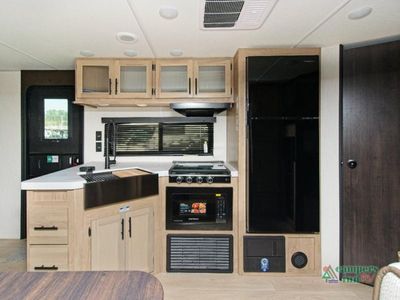 2026 Forest River RV Cherokee Grey Wolf - Photo 11
