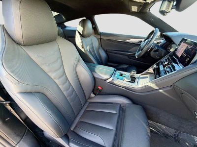 2024 BMW 8 Series — photo 14 view
