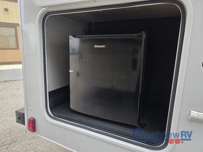 2026 Coachmen RV Leprechaun - Photo 12