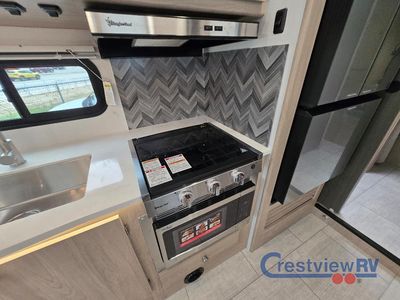 2026 Coachmen RV Leprechaun - Photo 26