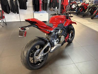 2026 Ducati Streetfighter V4 - Photo 5