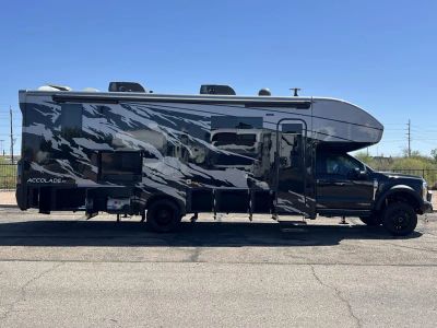 2025 Entegra ACCOLADE XT — photo 26 view