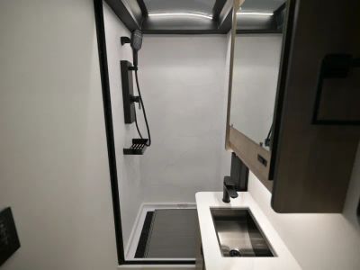 2026 Grand Design LINEAGE SERIES F - Photo 35