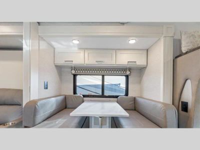 2023 Tiffin Motorhomes Wayfarer — photo 8 view