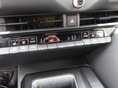 2026 Toyota Crown Signia — photo 23 view