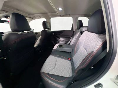 2023 Subaru Forester — photo 25 view
