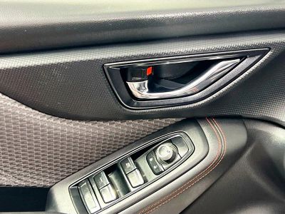 2023 Subaru Forester — photo 14 view