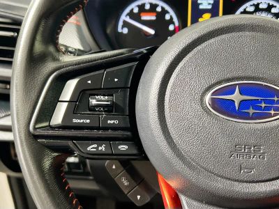 2023 Subaru Forester — photo 16 view