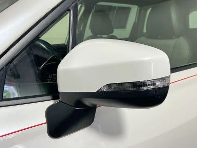 2023 Subaru Forester — photo 10 view