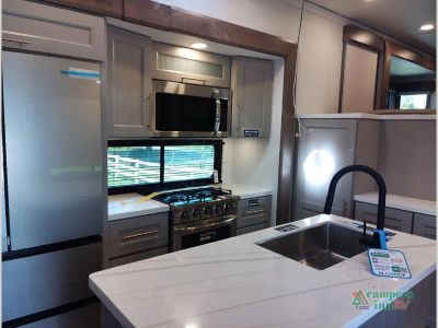 2026 Alliance RV Paradigm — photo 41 view