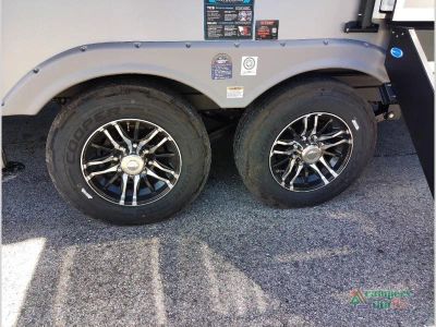 2026 Alliance RV Paradigm — photo 17 view