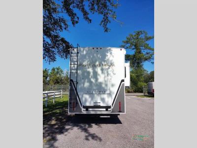 2026 Alliance RV Paradigm — photo 7 view