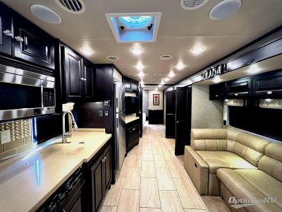 2017 Tiffin Allegro - Photo 5