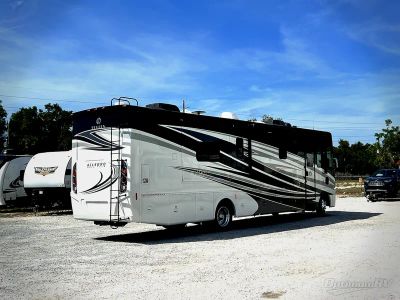 2017 Tiffin Allegro - Photo 2