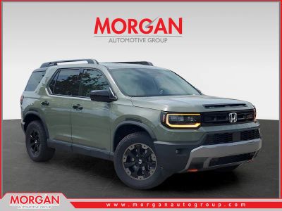 2026 Honda Passport TrailSport Elite in Ash Green Metallic — front three-quarter view